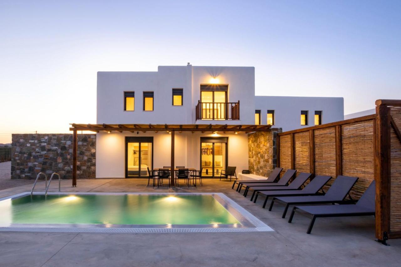 Cato Agro 5, Seafront Villa With Private Pool Afiartis ภายนอก รูปภาพ