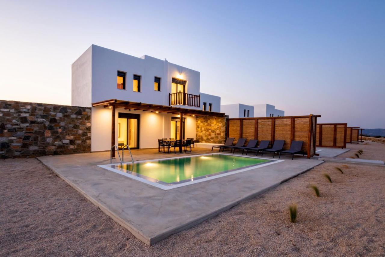 Cato Agro 5, Seafront Villa With Private Pool Afiartis ภายนอก รูปภาพ